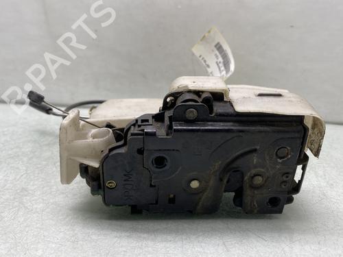 Used Front right lock VW PASSAT B5.5 (3B3) 1.9 TDI (130 hp) 25262059