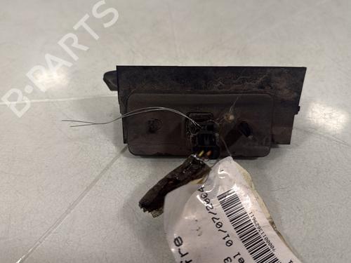 Used Switch Switch PEUGEOT 407 (6D_) 2.0 HDi 135 (6DRHRH, 6DRHRE, 6DRHRG, 6DRHRJ) (136 hp) 33180703 33180703