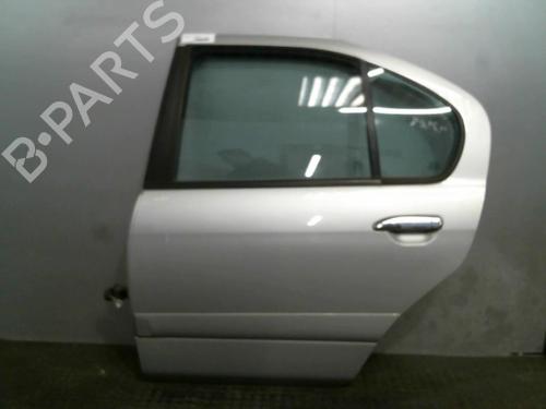 Used Left rear door NISSAN PRIMERA (P11) [1996-2002]  19984391