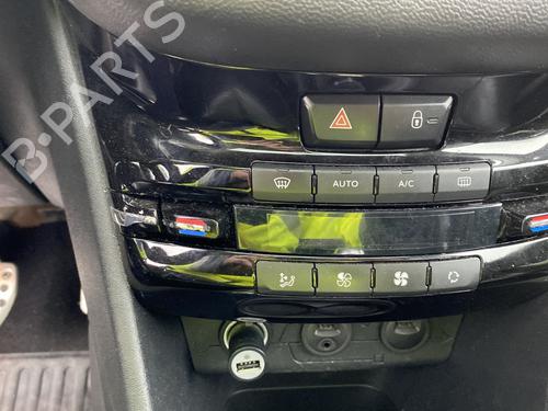 Rear fog light PEUGEOT 208 I (CA_, CC_) 1.6 HDi | BP29287077C37 