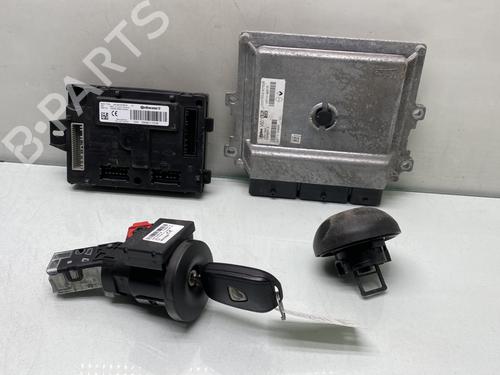 Used Electronic module DACIA SANDERO II TCe 90 (B8M1, B8MA, B8AC) (90 hp) 31612945