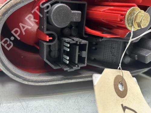 left-tailgate-light-renault-vel-satis-bj0_-2002-33314242 main image