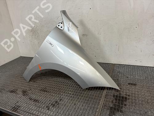 Used Right front fenders Right front fenders 36792275 36792275