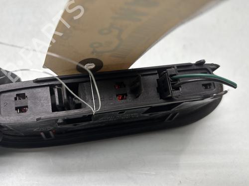 Troisième feu stop RENAULT CLIO I (B/C57_, 5/357_) 1.2 (5/357Y, 5/357K) | BP28360574L11 