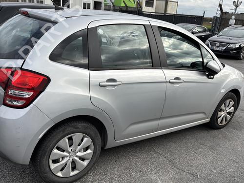 Fuse box CITROËN C3 II (SC_) 1.4 HDi 70 (SC8HZC, SC8HR0, SC8HP4) | BP26389052E1  - Image 20