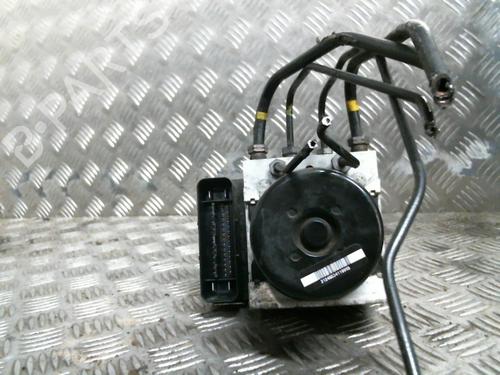 Used ABS pump FORD FIESTA VI (CB1, CCN) 1.4 TDCi (70 hp) 20015028