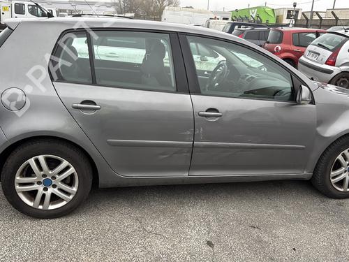 Rear right door window VW GOLF V (1K1) 1.9 TDI | BP24641033C21 