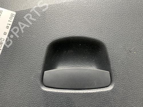 Used Glove box SEAT IBIZA IV (6J5, 6P1) 1.6 TDI (90 hp) 19975264