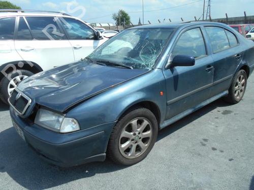Left headlight SKODA OCTAVIA I (1U2) 1.9 TDI | BP20019584C28 