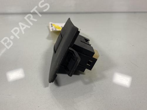 Used Right front window switch TOYOTA AVENSIS (_T25_) [2003-2008]  19975535