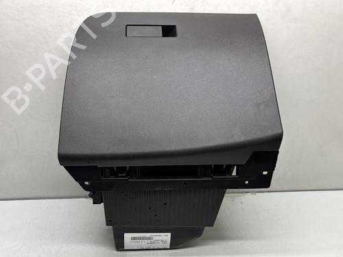 Hanskerom OPEL CORSA F (P2JO) 1.2 (68) (101 hp) 31379324