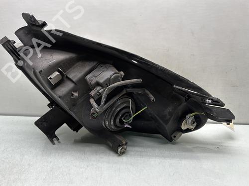 Used Right headlight Right headlight CITROËN XSARA PICASSO (N68) 1.8 16V (115 hp) 32062695 32062695