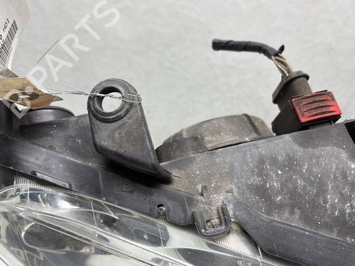 Right headlight PEUGEOT 307 Break (3E) 2.0 HDI 110 | BP28569010C29 
