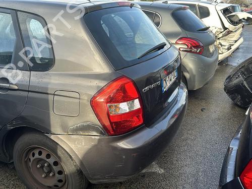 Switch KIA CERATO I Hatchback (LD) 1.5 CRDi | BP21489967I30 - Image 15