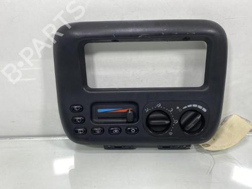 Used Climate control CHRYSLER VOYAGER / GRAND VOYAGER III (GS_, NS_) [1992-2001]  20030658