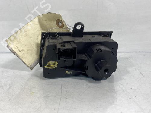 Used Headlight switch Headlight switch MERCEDES-BENZ E-CLASS T-Model (S211) E 280 T CDI (211.220) (190 hp) 20004004 20004004