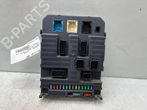 Used Fuse box Fuse box PEUGEOT 308 SW I (4E_, 4H_) 1.6 HDi (109 hp) 34627426 34627426