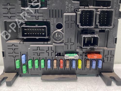Fuse box PEUGEOT PARTNER Tepee 1.6 HDi | BP31831360E1