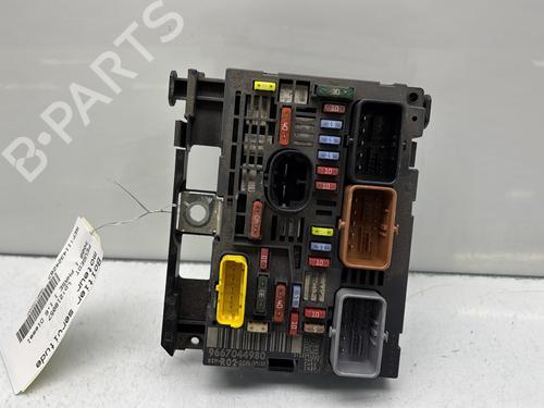 Used Fuse box PEUGEOT 3008 I MPV (0U_) 1.6 HDi (109 hp) 29842477