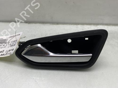 Used Front left interior door handle RENAULT CLIO V (B7_) 1.5 Blue dCi 100 (B7AD) (101 hp) 26641772