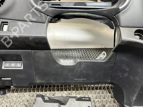 Dashboard TOYOTA YARIS (_P13_) 1.5 Hybrid (NHP130_, NHP130) | BP28475686C46 