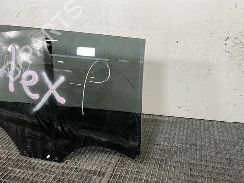 Deurruit rechts achter PEUGEOT 5008 II (MC_, MJ_, MR_, M4_) 1.2 THP (MRHNYH, MRHNYW, MRHNSJ, MRHNSU, MRHNSM) | BP30864066C21