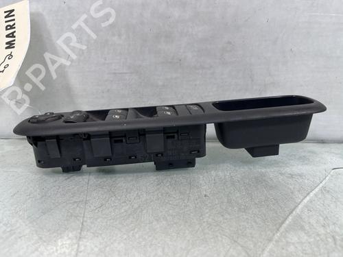 Used Left front window switch Left front window switch 37452311 37452311