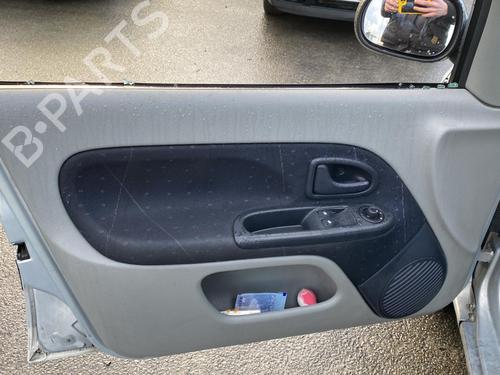 Engine control unit (ECU) RENAULT CLIO II (BB_, CB_)  | BP19953275M57 