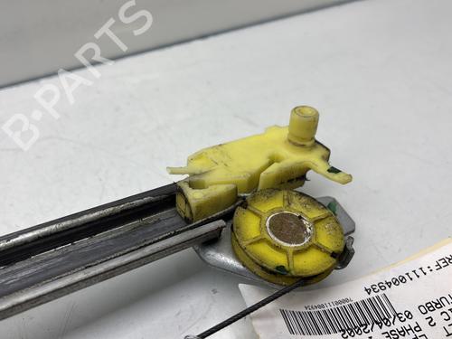 Used Front right window mechanism Front right window mechanism RENAULT TRAFIC II Van (FL) 1.9 dCi 80 (FL0B) (82 hp) 29615459 29615459