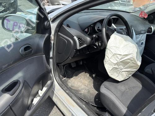 Right headlight PEUGEOT 206+ (2L_, 2M_) 1.4 HDi eco 70 | BP32168456C29 