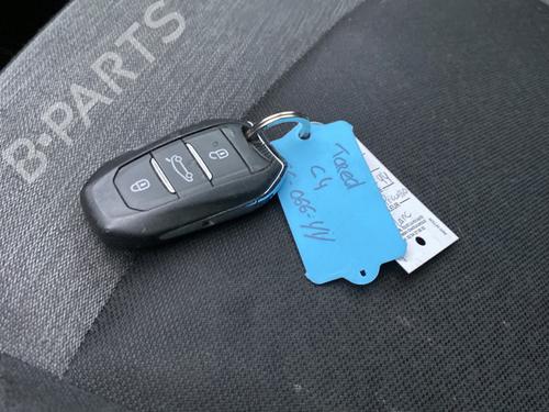 Card reader CITROËN C4 Picasso II 1.6 BlueHDi 120 | BP24735112E4 - Image 47