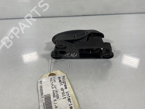 Used Front right interior door handle Front right interior door handle FIAT MULTIPLA (186_) 1.9 JTD (186AXE1A) (120 hp) 20004807 20004807