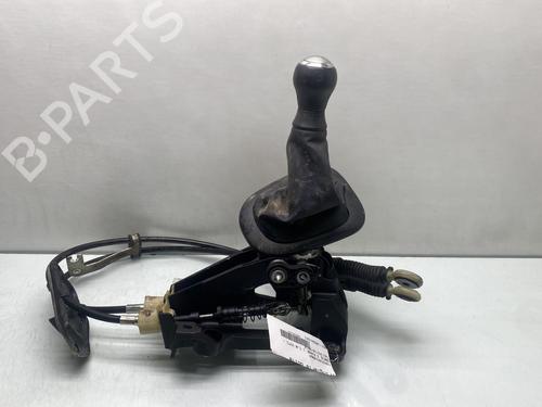 gear-lever-toyota-yaris-_p13_-2010-2011-2012-2013-2014-2015-2016-2017-2018-2019-2020-25602290 main image