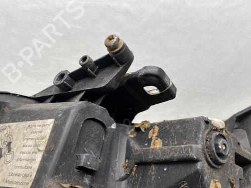 Right headlight CITROËN JUMPER II Van 2.2 HDi 100 | BP20726829C29 