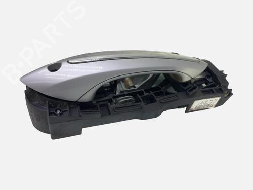 Used Front left exterior door handle Front left exterior door handle BMW 5 Touring (F11) 520 d (190 hp) 40533725 40533725