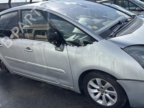 Left front fenders CITROËN C4 Picasso I MPV (UD_) 1.6 HDi | BP29239404C41 