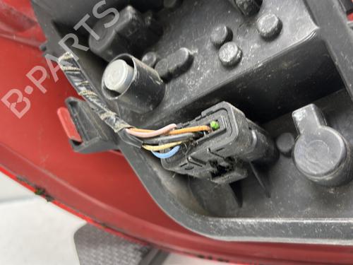 right-taillight-renault-clio-iii-br01-cr01-2005-2006-2007-2008-2009-2010-2011-2012-2013-2014-28282578 main image
