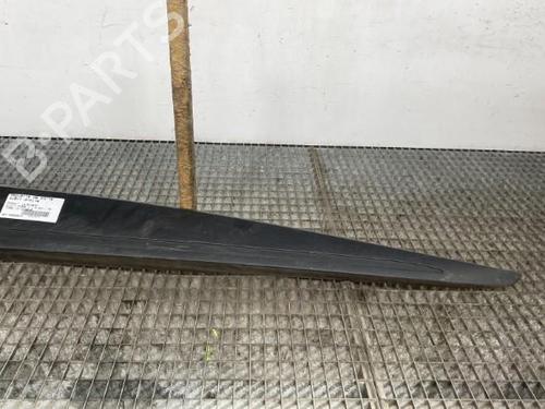 Used Door moulding trim RENAULT CLIO IV (BH_) 1.5 dCi 75 (75 hp) 28441716