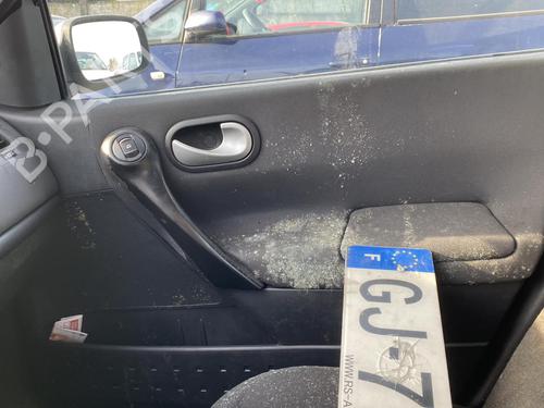 Retrovisor izquierdo RENAULT MEGANE II (BM0/1_, CM0/1_) 1.5 dCi (BM1E, CM1E) | BP21960050C26 