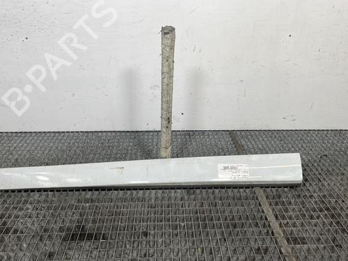Used Door moulding trim RENAULT MEGANE III Grandtour (KZ0/1) 1.2 TCe (KZ2B, KZ11) (116 hp) 27584963