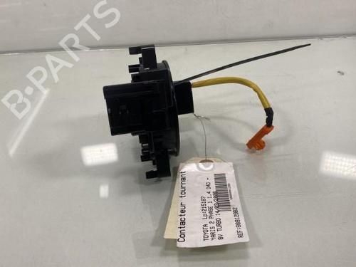 Kontaktrulle Airbag TOYOTA YARIS (_P9_) 1.4 D-4D (NLP90_, NLP90R) (90 hp) 19958925