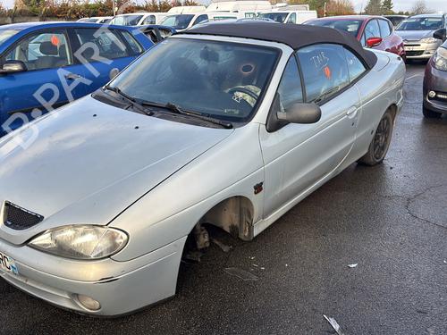 Used Parts RENAULT MEGANE I Cabriolet (EA0/1_) 1.6 16V (EA04, EA0B, EA11, EA1J) (107 hp) 4427743