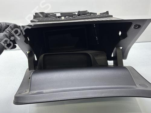 Glove box PEUGEOT 208 II (UB_, UP_, UW_, UJ_) 1.2 PureTech 75 | BP29939170C95