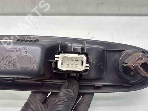 Used Right front window switch Right front window switch 37755421 37755421