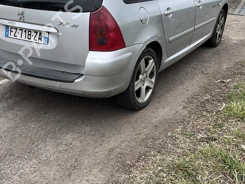Fuse box PEUGEOT 307 Break (3E) 2.0 HDi 135 | BP26296016E1 - Image 13