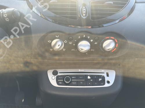 Right front fog light RENAULT TWINGO II (CN0_) 1.5 dCi 75 | BP32063109C31 