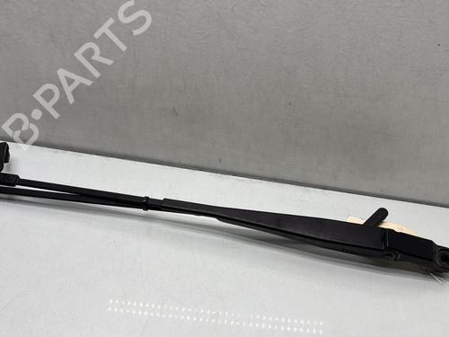 Used Front windshield wiper arm PEUGEOT 107 (PM_, PN_) 1.0 (68 hp) 28281502