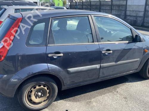 Left front fog light FORD FIESTA V (JH_, JD_) 1.4 16V | BP28280099C30