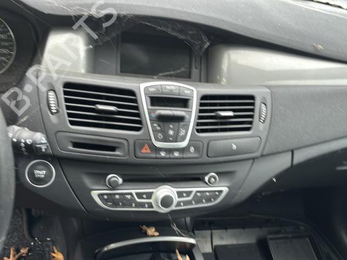 Fuse box RENAULT LAGUNA III (BT0/1) 2.0 dCi (BT01, BT08, BT09, BT0E, BT0K, BT12, BT1C, BT1D,... | BP30941107E1 - Image 14