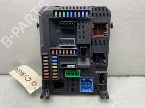 Used Fuse box PEUGEOT 208 I (CA_, CC_) 1.6 BlueHDi 100 (100 hp) 23254095